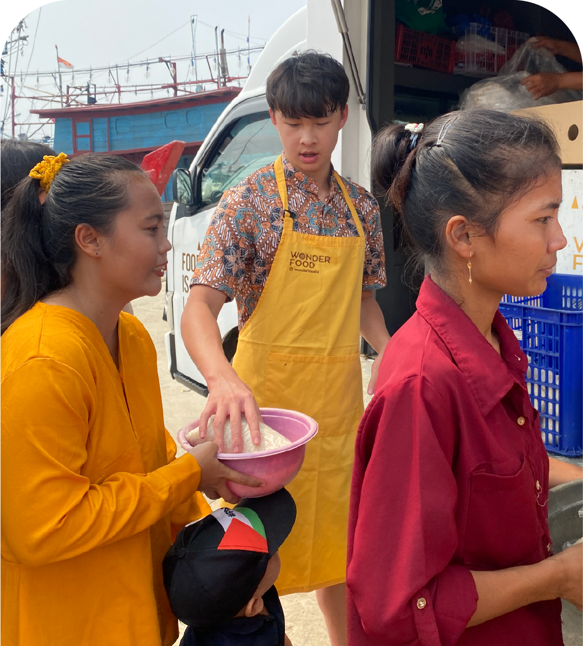 Youth Volunteers & School Programs